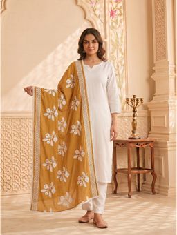 Zamour - Beige Pure Cotton Floral Embroidered Dupatta