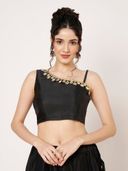 Black color option, Sold out, Currently selected