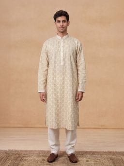 House of Chikankari - Hoc Men Off White Cotton Embroidered Kurta