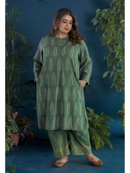 The Indian Ethnic Co. - Harshi Green Ajrakh Cotton Straight Kurta