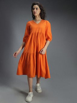 High Star - V-Neck Puff Sleeve Gathered Tiered Cotton A-Line Midi Dress