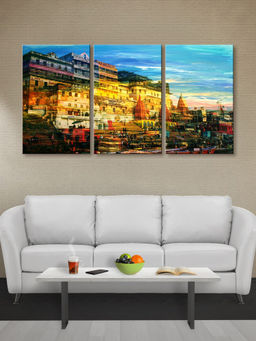 999Store - Colourful European Market Street Filled With Architecture Multi-Panel Wall Art (Pack of 3)