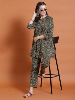 Shree - Women Rayon Olive Floral Print Co-Ord (Set Of 2)
