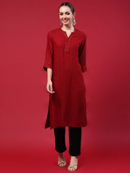 Shree - Women Poly Viscose Maroon Solid Kurta