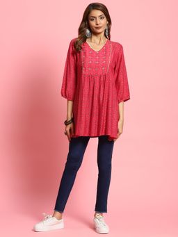 Shree - Women Muslin Fuchsia Pink Geometric Print Tunic