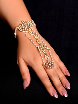 AG'S - Moon Shaped Kundan Hathphool