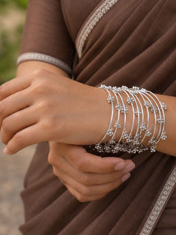 OOMPH - Oxidised Silver Ghungroo Kashmiri Bangle (Pack of 8) (2.6)