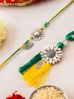 PANASH - Silver-Plated Floral Shaped Beaded Bhaiya Bhabhi Rakhi With Roli Chawal