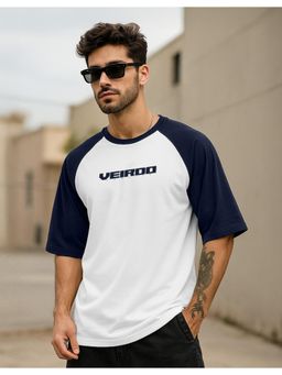 VEIRDO - White Raglan Oversized Printed T-shirt