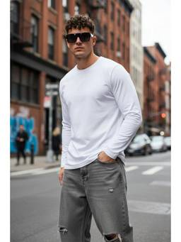 VEIRDO - White Plain Full Sleeves Regular Fit T-shirt