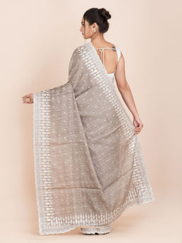 KAVVYA - Women Grey Printed Saree