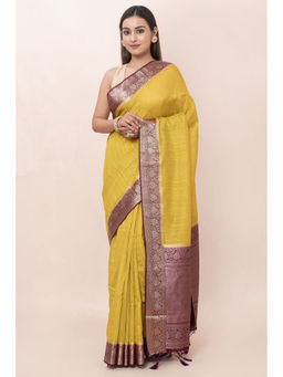 KAVVYA - Women Green Woven Saree