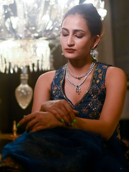 Odette - Green & White Regal Double Layered Jewellery Set