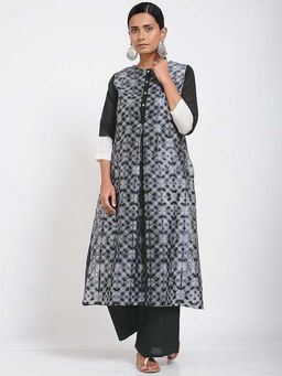 Sonal Kabra - Women Black Cotton Silk A-Line Kurta With Slip