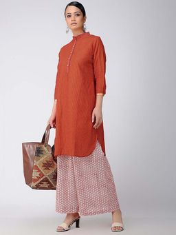 Sonal Kabra - Women Red Cambric Straight Kurta