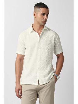 Van Heusen - Men White Straight Fit Textured Half Sleeves Party Shirt