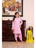 Pink color option, Sold out, Currently selected