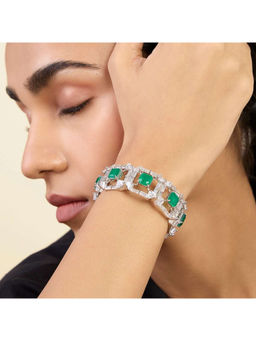 Isharya - Emerald Halo Cuff