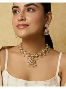 Indinoor - White Ilmara Jadau Necklace with Earrings