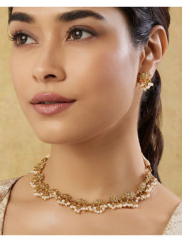 Indinoor - Off White Trika Temple Necklace with Earrings