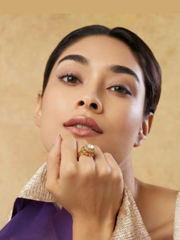 Indinoor - White Sakhee Kundan Polki Ring