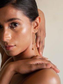 Dhwani Bansal - Minimal Boond Earrings In Gold Plated Textured Brass & Gold Dipped Baroque Pearls