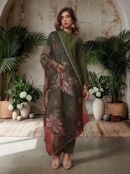 Gahan - Womens Embellished Regular Straight Kurta & Pant with Dupatta