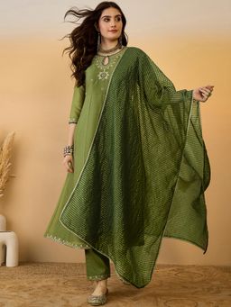 Gahan - Green Silk Blend Zari Sequence Embroidered Anarkali Kurta with Pant & Dupatta
