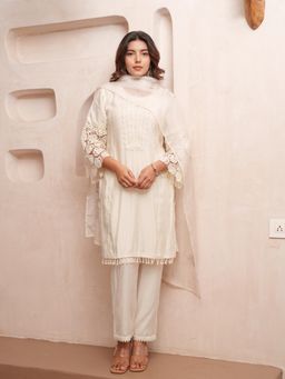 Gahan - Embroidered Round Kurta & Pant with Dupatta