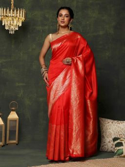 Garden VARELI - Women's Stylish Classic Red Zari Woven Design Saree