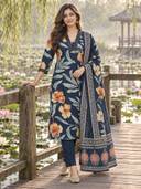 Navy Blue color option, Currently selected