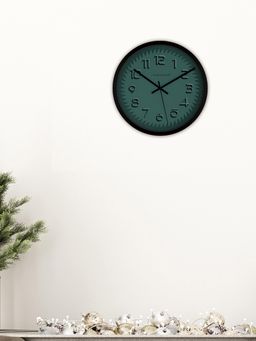 Spaces Unhooked - 3D Embossed Forest Green Spike Border Silent Sweep Premium Noiseless Wall Clock
