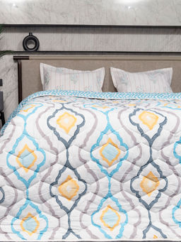 Urban Space - Comforters For Single Bed 200 Gsm Reversible Printed Ac Blanket Multicolor (Single)