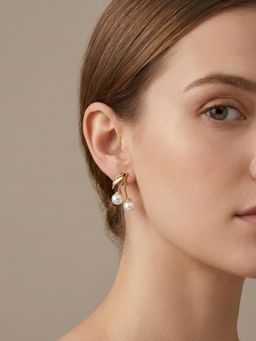 RACHIVA - 18K Gold Plated Cherry Pearl Earrings