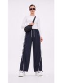 Navy Blue color option, Currently selected