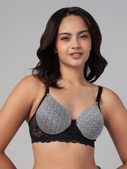 Clovia - Polyamide Padded Full Cup Wire Free T-Shirt Bra - White