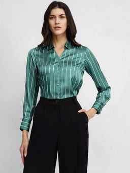 FABLE STREET - Satin Striped Shirt - Green
