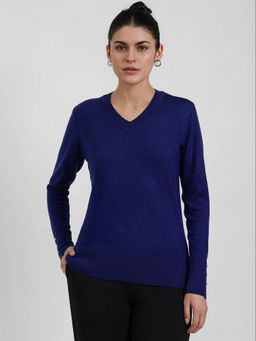 FableStreet - LivSoft V-Neck Sweater - Navy Blue