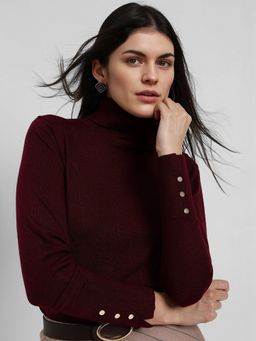 FableStreet - LivSoft Turtle Neck Sweater - Maroon