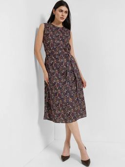 FableStreet - Floral A-Line Dress - Black