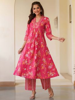 Janasya - Women Pink Floral Kurta with Pant (Set of 2)