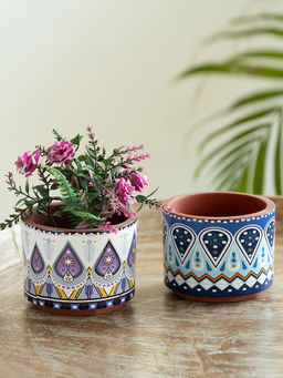 ExclusiveLane - Aztec Borders Terracotta 2 Table Planters Flower Pot