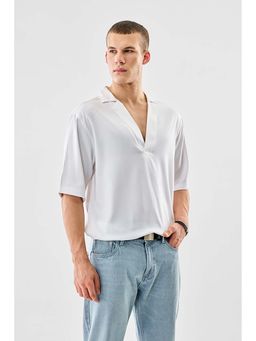 Snitch - White Solid Half Sleeves Boxy Casual Shirt