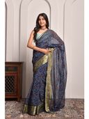 Navy Blue color option, Currently selected