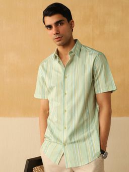 Andamen - Regular Fit Men Green Stripes Cotton Twill Half Sleeve Shirt