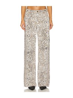 LIONESS - She's All That Jean