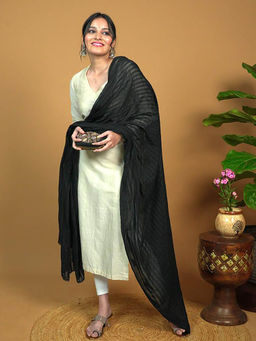 Hella Fashions - Black Cotton Stripes Dupatta
