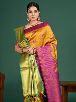 Ushvii - Kanakam Green Art Silk Dupatta
