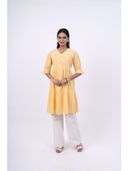 Yellow color option, Sold out, Currently selected