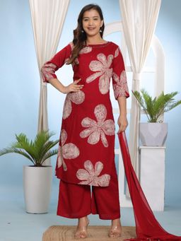 Sindh Fashion - Red Semi Cotton Floral Printed Kurta with Palazzo and Dupatta (Set of 3)